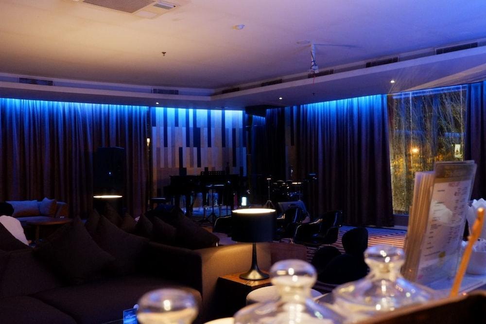 The Premiere Hotel Pekanbaru Exteriér fotografie