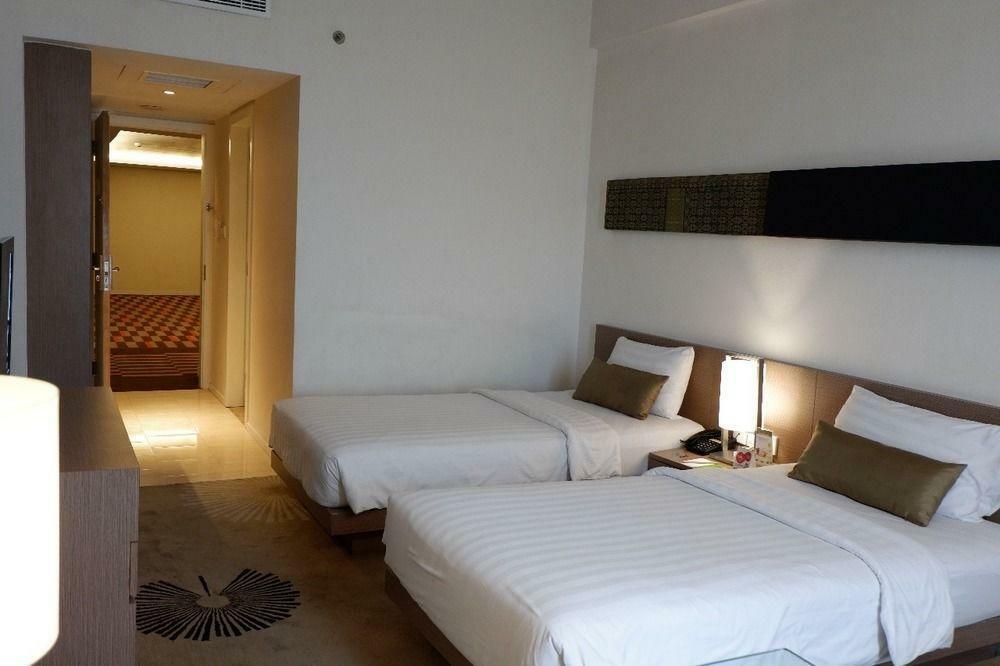 The Premiere Hotel Pekanbaru Exteriér fotografie